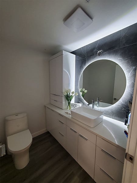 Bathroom renovation example by Vista Builder